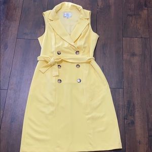 Yellow Donna Morgan Collared Button Dress